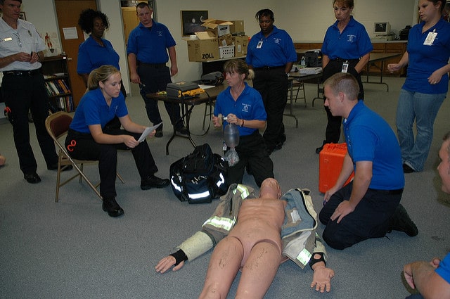 EMT Salary: How Much EMTs & Paramedics Make in 2026